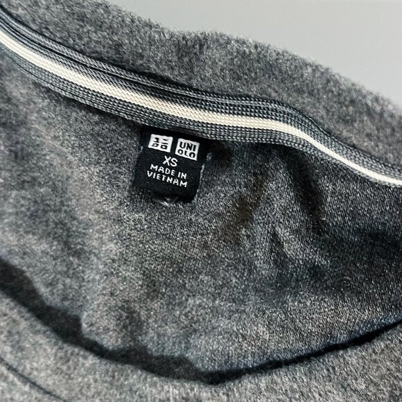 Womens Uniqlo Long Sleeve Pullover Gray size XS pre owned - Picture 3 of 5